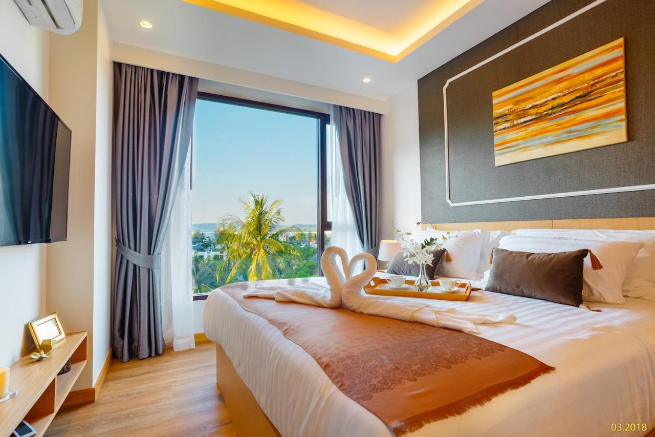 Aristo 2 Apartments By Beringela Surin Beach  Buitenkant foto