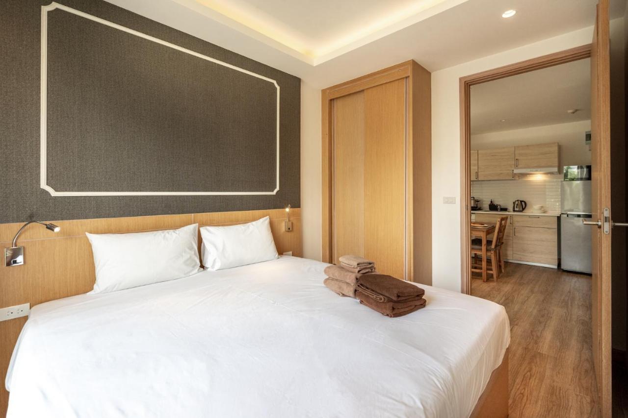 Aristo 2 Apartments By Beringela Surin Beach  Buitenkant foto
