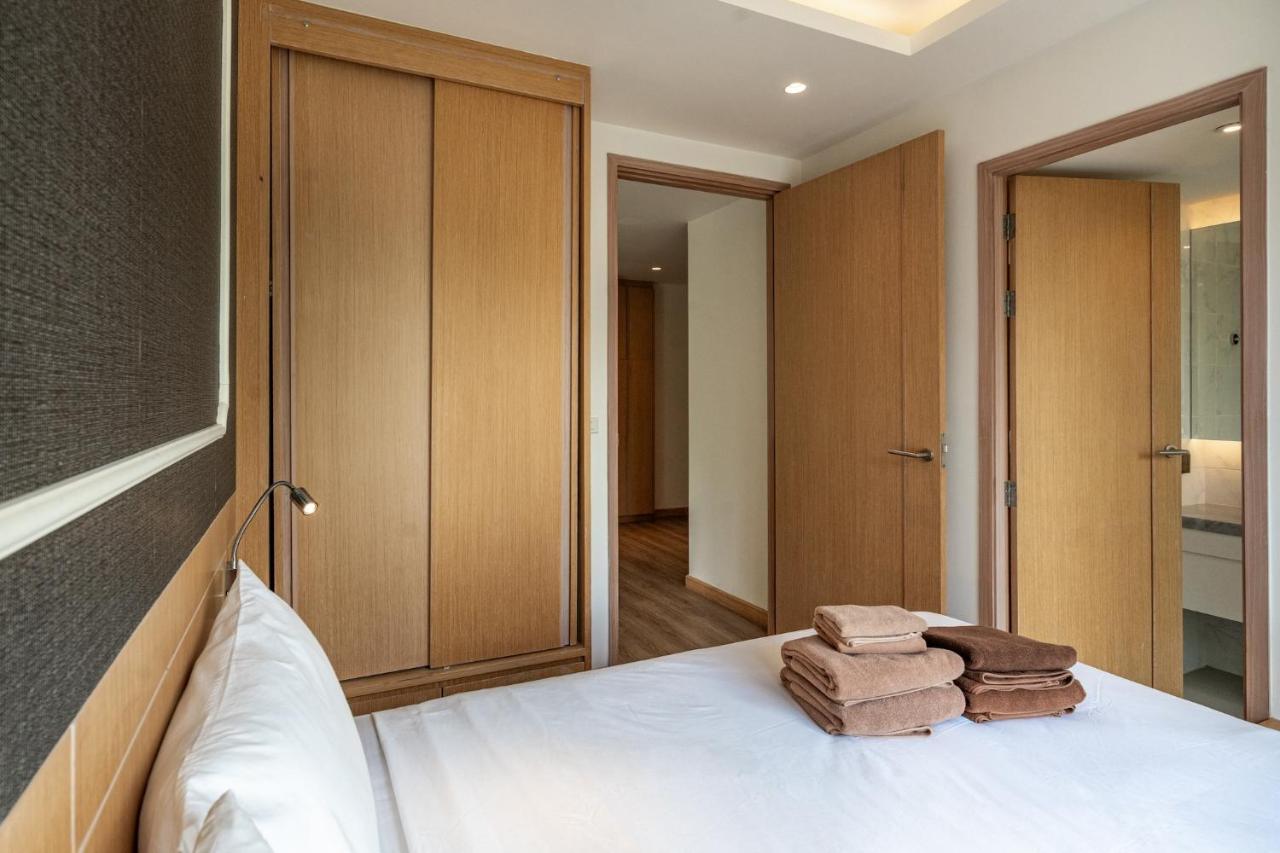 Aristo 2 Apartments By Beringela Surin Beach  Buitenkant foto