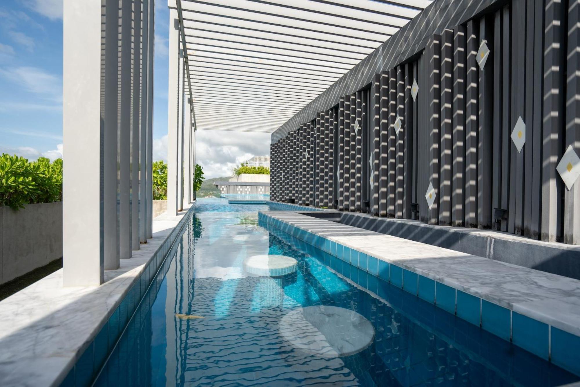 Aristo 2 Apartments By Beringela Surin Beach  Buitenkant foto